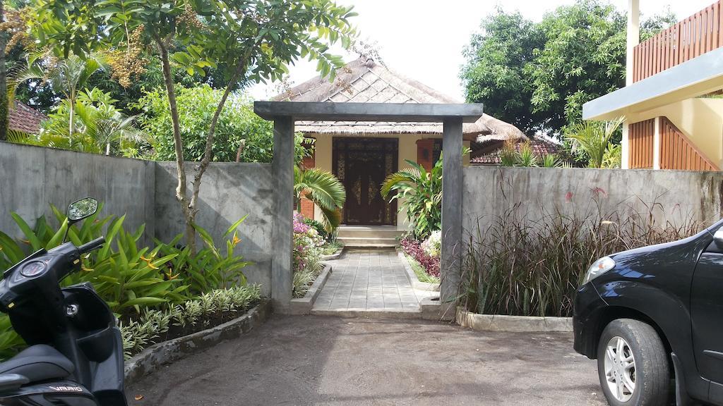 Star East Bungalows Amed  Bagian luar foto