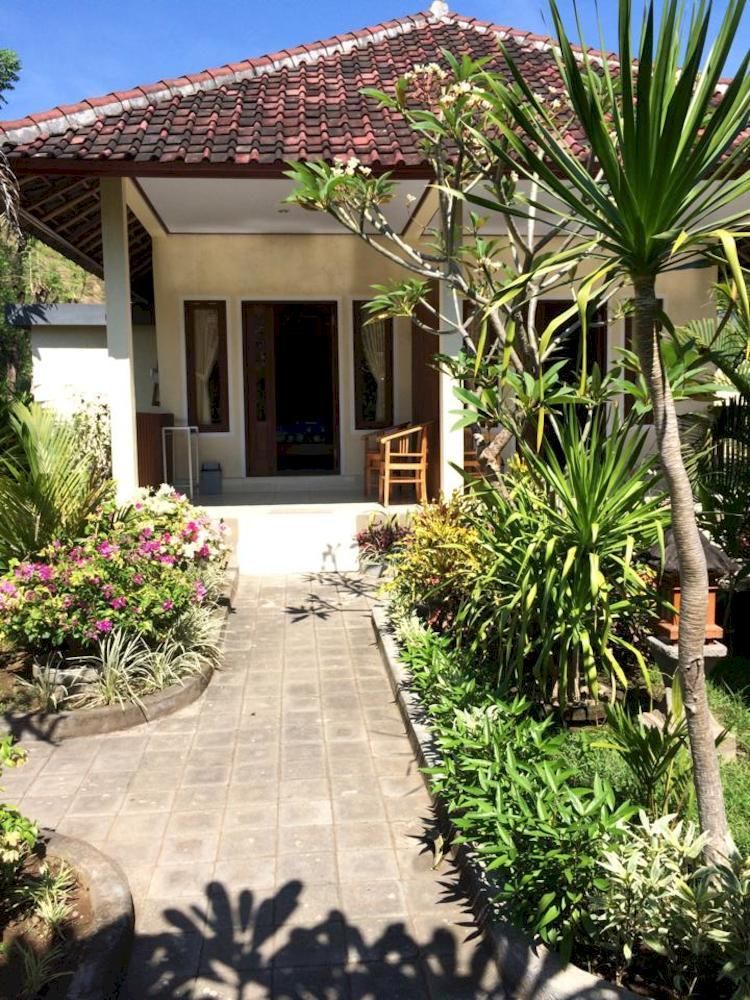 Star East Bungalows Amed  Bagian luar foto