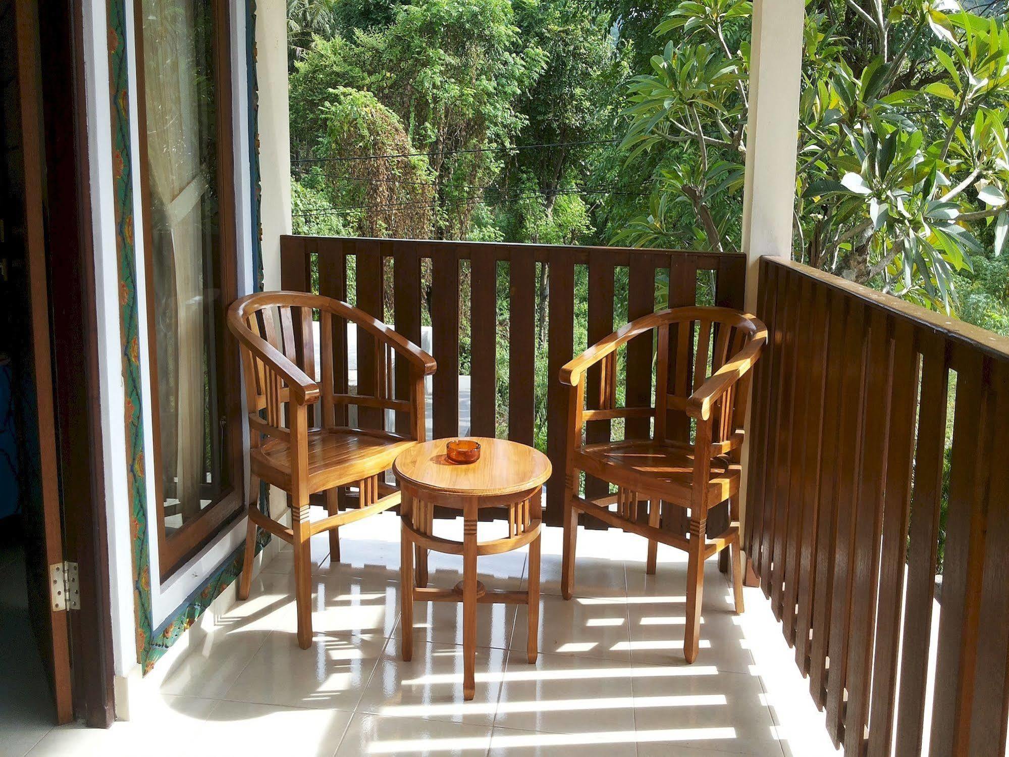 Star East Bungalows Amed  Bagian luar foto