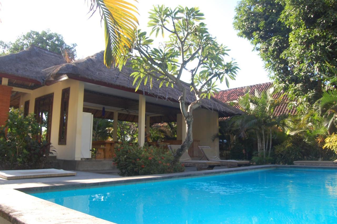 Star East Bungalows Amed  Bagian luar foto